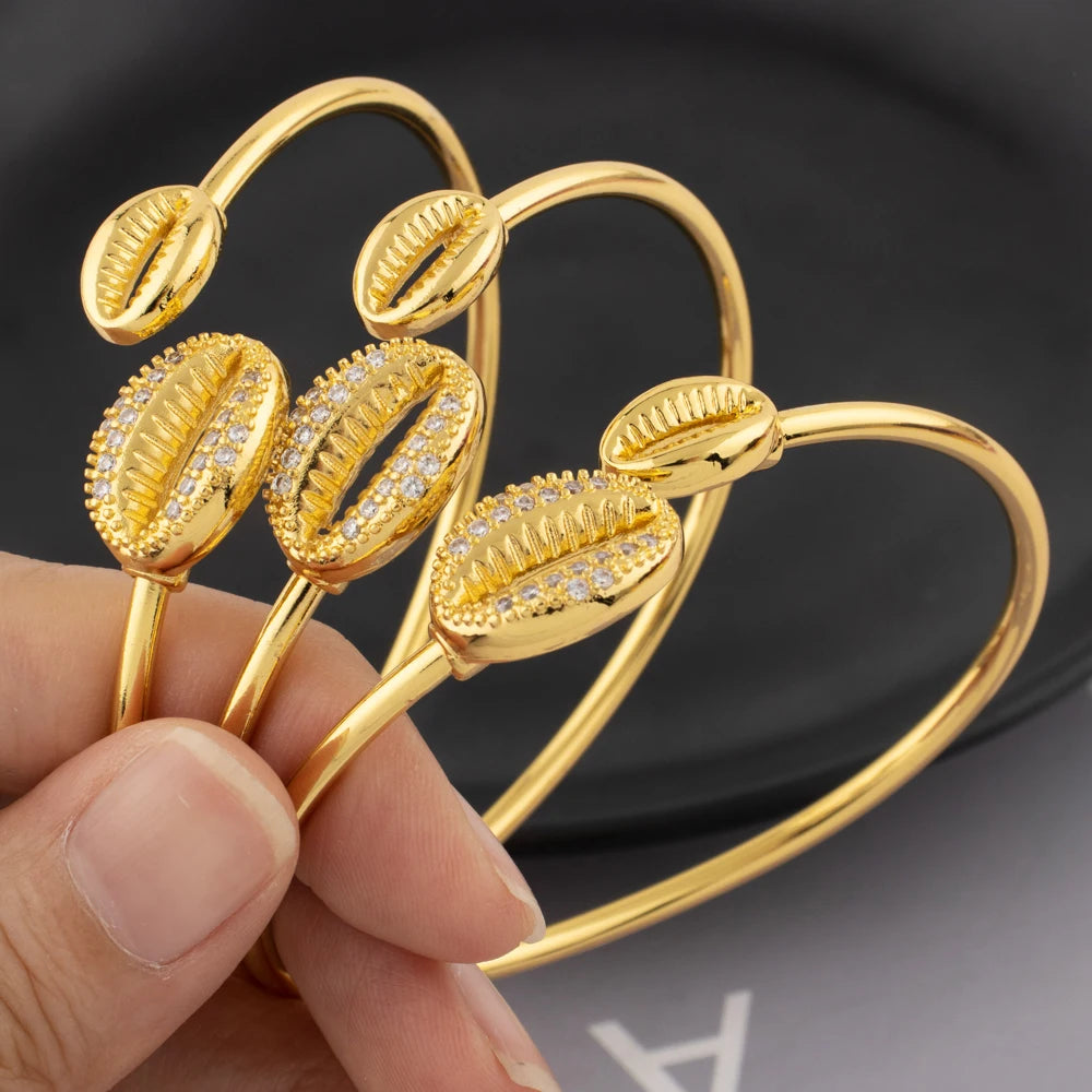 Gold Color Cuff Bangle Set for Nigeria Women Zircon Charm Bangle Shell Shape Hand Bracelet Jewelry Set Accessories wholesale