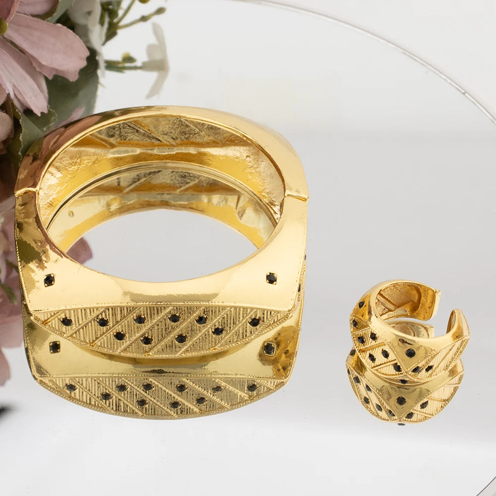 Cuff Bracelet Women Italy Fashion Bangle with Ring Gold Color African Dubai Luxury Wedding Jewelry Set