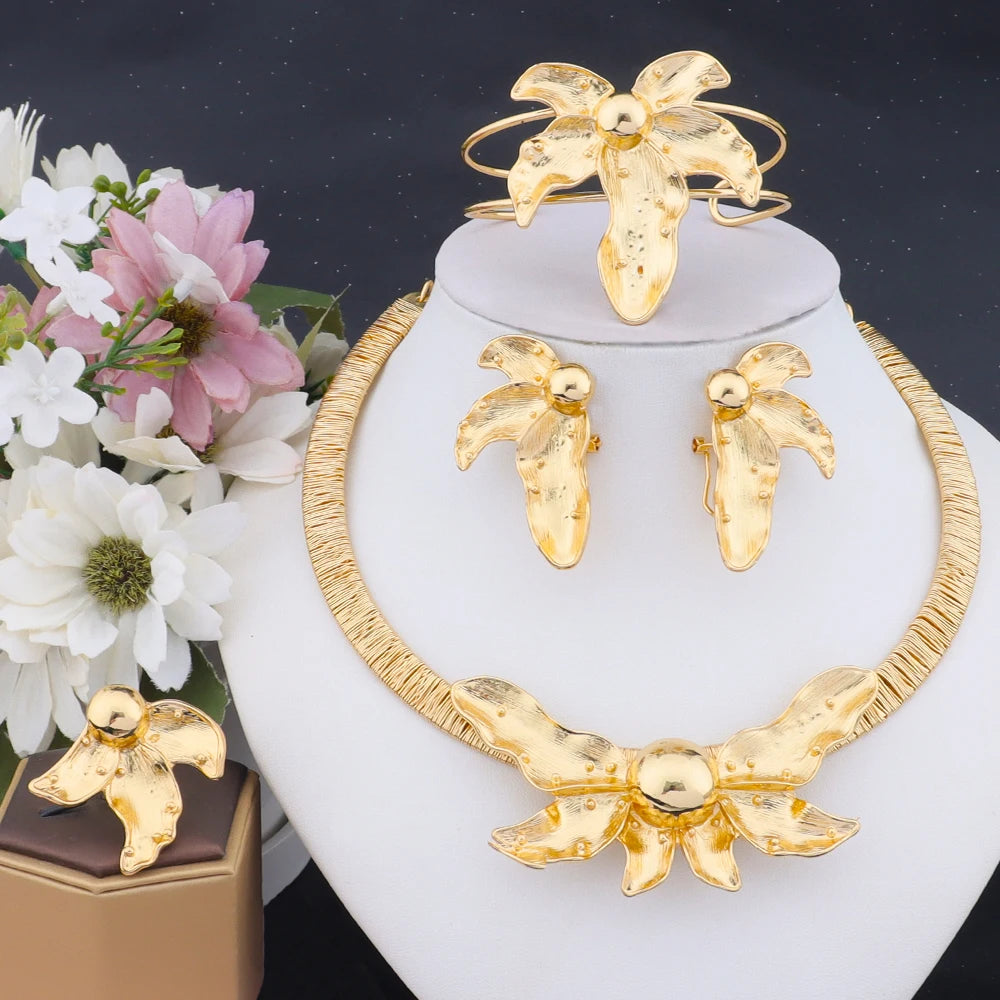Elegant Gold Plated Flower Leaf Pendant Necklace Earrings Bracelet Ring Jewelry Set for Women Classic Jewelry Gift for Party