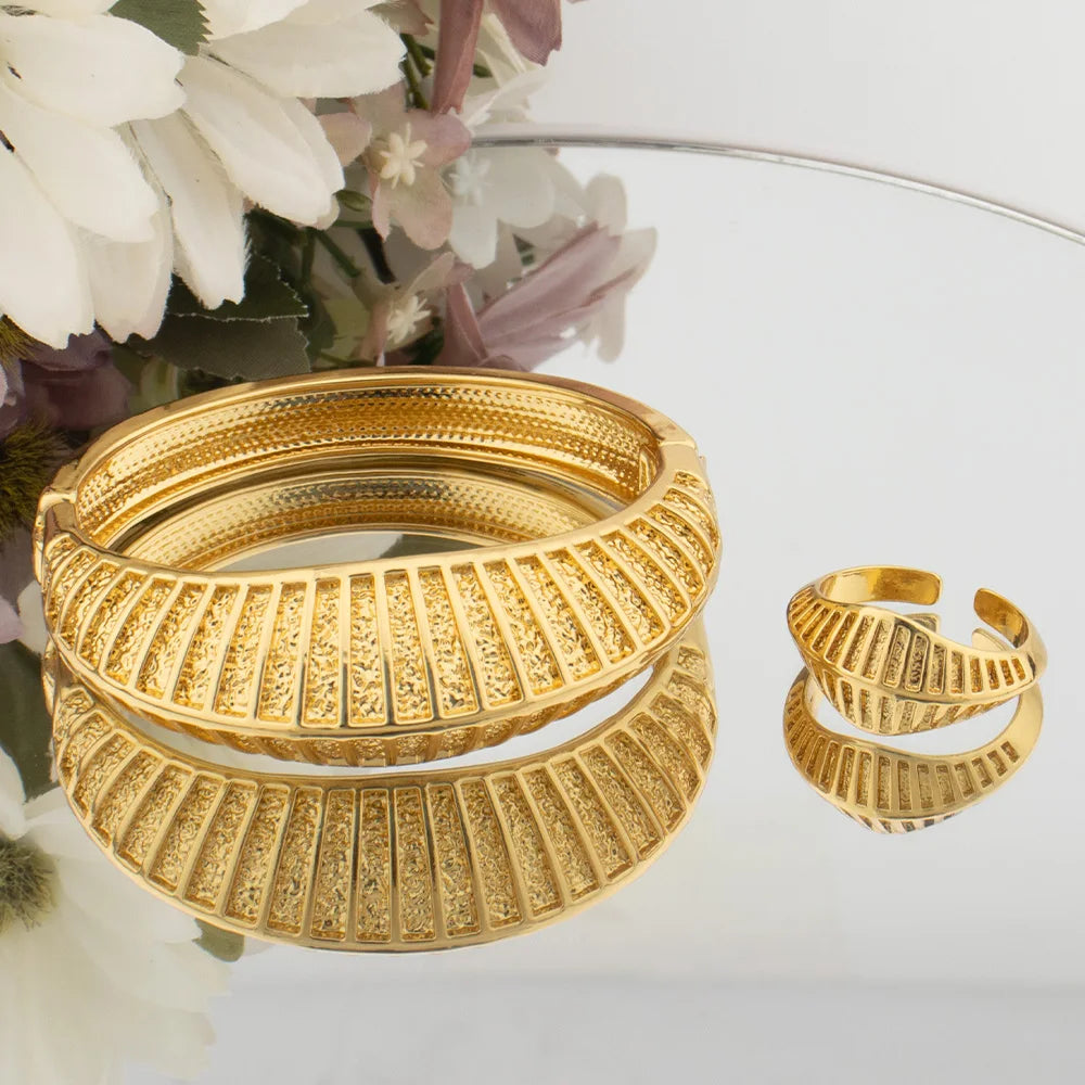 Copper Big Golden Bangle with Ring Sets African Women Fashion New Design Large Bracelets Gold Color Jewelry Dubai Party Set