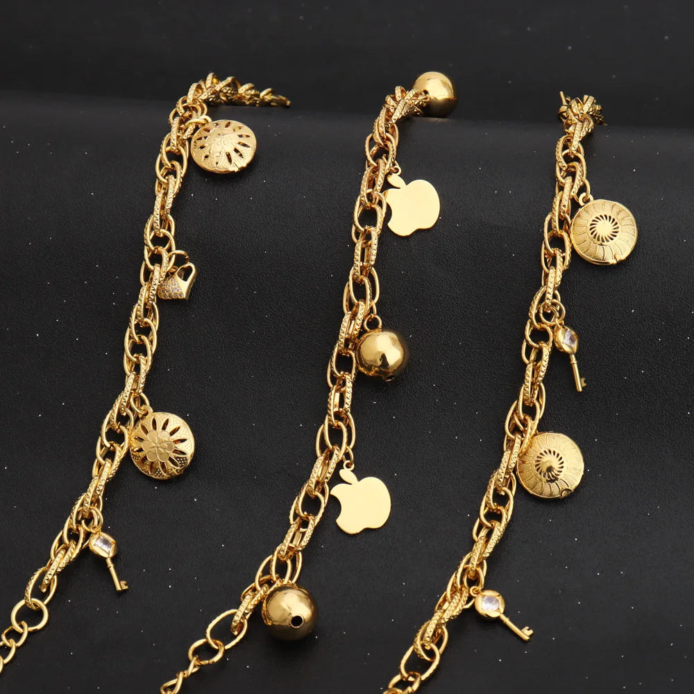 Bracelet de poignet ajustable en acier inoxydable pour femme, couleur or, charmant, en forme de cœur, idéal comme cadeau, 1 pièce
