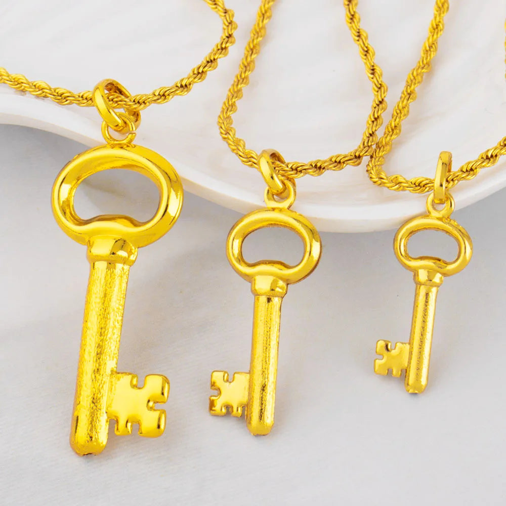 Fashion Elegant Gold Plated Necklace for Women Men Key Shape Pendant Necklaces Luxury Chain Necklaces Jewelry Girls Gifts