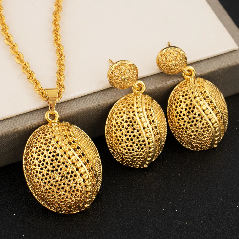 Mid East Gold-plated 2pcs Jewelry Set For Women India Dubai Jewelry Conch Shape Earrings Oval Necklace Set Apply for Party Daily