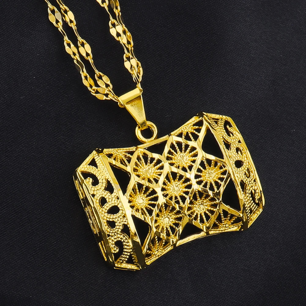 Elegant Exquisite Gold Plated Necklace Earrings 3Pcs Jewelry Set for Women Dubai Fashion Square Design Jewelry for Party Wedding