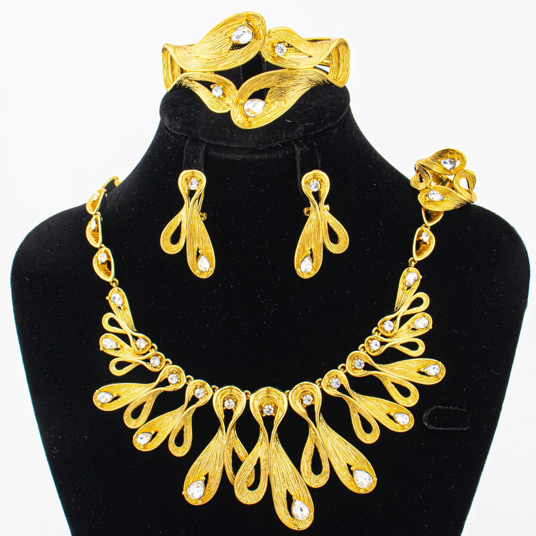 Elegant Gold Plated Jewelry Set 4Pcs with Bracelet Ring Earrings Necklace for Women Mother's Day Gift Party Accessories