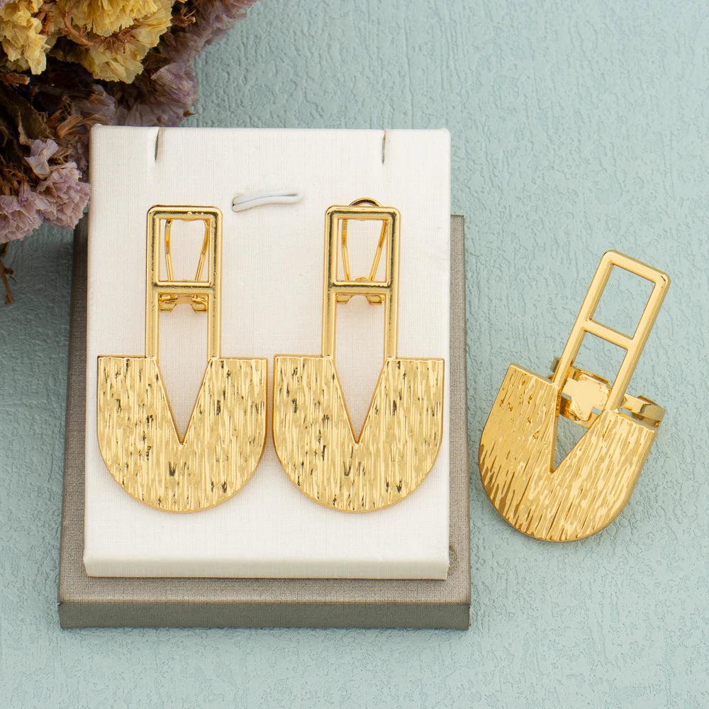 Trendy Women Earrings and Ring Gold Color Jewelry Set African Bohemian Fashion Jewelry Weddings Party Creative Design 2Pcs Set
