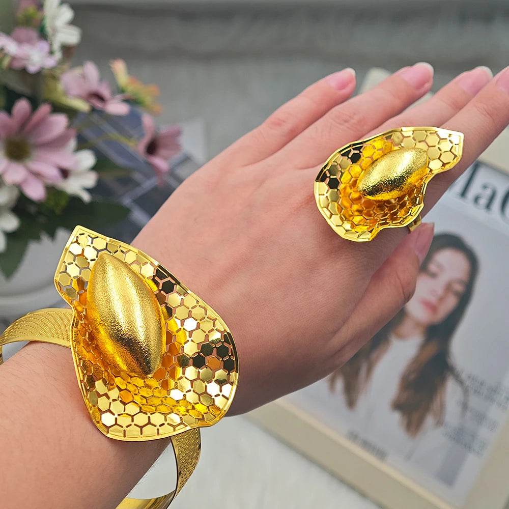 Dubai Gold Plated Charm Bracelet Earrings Ring Set for Charming Women Noble Luxury Jewelry Gift for Party Wedding Banquet