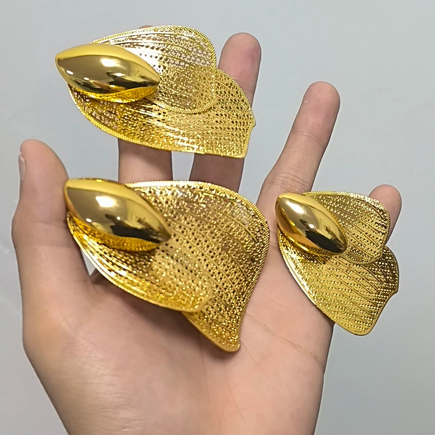 2025 New Style Gold-Plate Bee Wing Shape Ring and Earrings 2Pcs set For Women Luxury Design Jewelry Set For Party