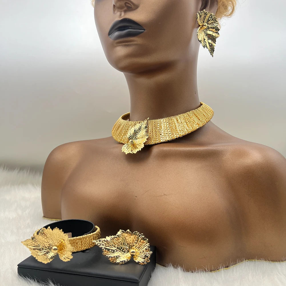 Gold Plated 4PCS Women Jewelry Set Luxury Leaf Shape Earrings Thick Collar Necklace Beautiful Bangle Ring For Wedding Party Gift