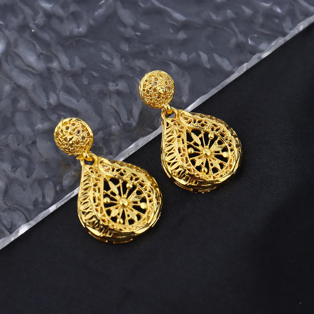 Dubai 2 jewelry set 24K copper Gold plated  For Women Wedding Gold Color Hollow Pendant African Jewelry Bridal Party Gift