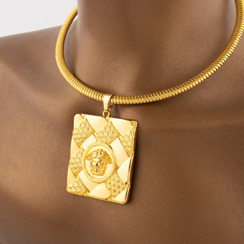Dubai Luxury Jewelry Set for Women 18K Gold Plated Necklace Bracelet Ring Earrings Classic Daily Wear Party Gift