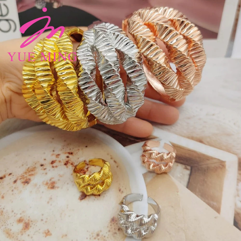Dubai Gold Plated Jewelry Set Luxury Bangles Wedding Party Jewellery Women Charm Bracelets with Ring Anniversary Gifts Wholesale