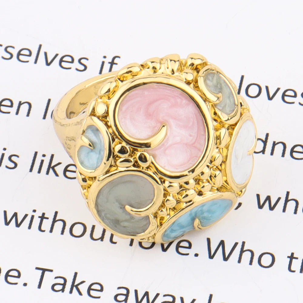 Unique Design Romantic Elegant Ring Jewelry For Women Girl Dopamine color Gold-Plate For Party Wedding Ring Gift