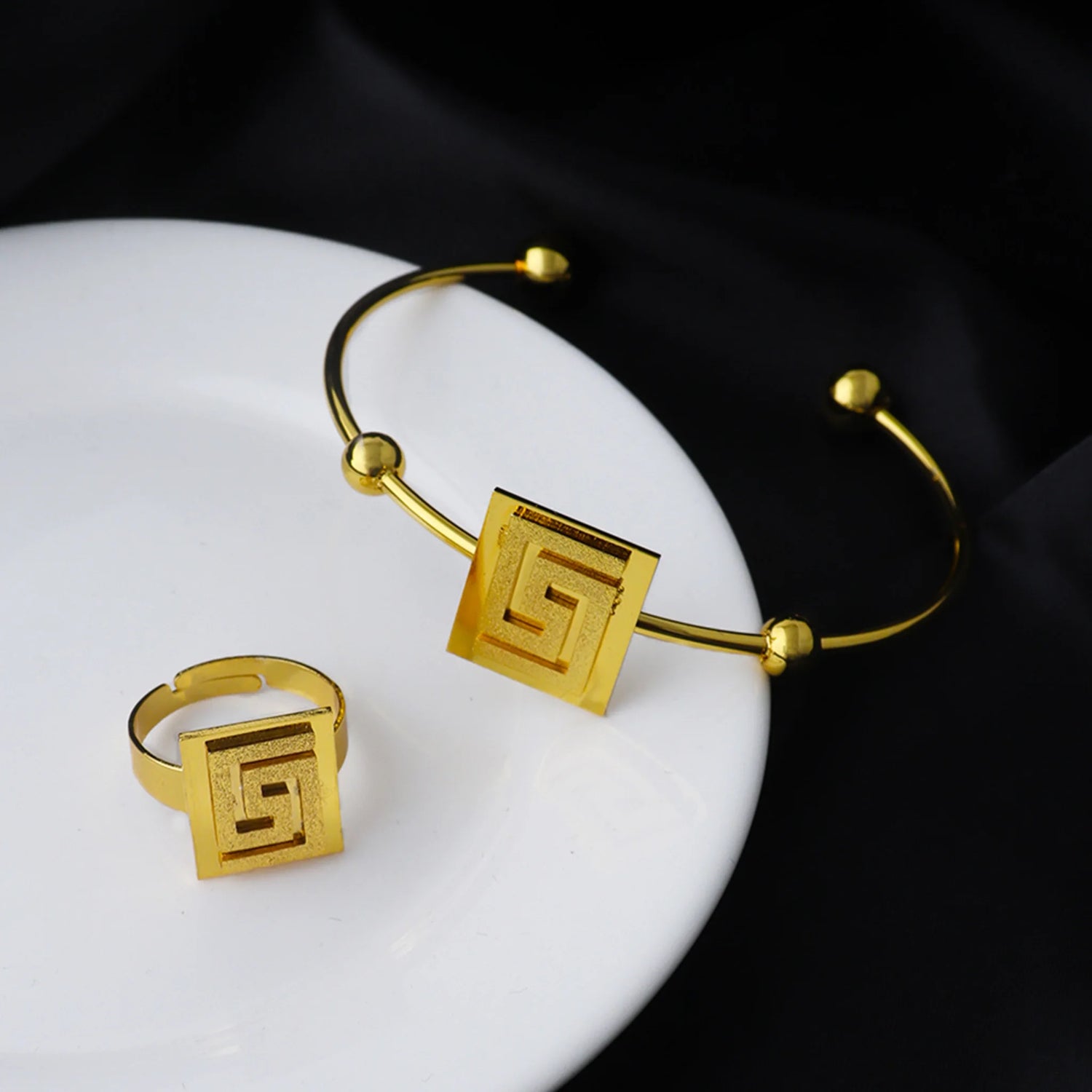 Large Hoop Bangle for Women Fashion Italian Dubai Gold Color Bracelet Ring Jewelry Set Luxury Copper Wedding Birthday Party Gift