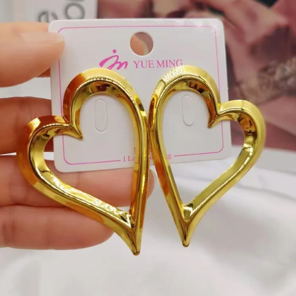 Women's Trendy Earrings Temperament Gold Color Irregular Love Earrings Fashion Dressing Date Outdoor Travel Banquet Party Gift