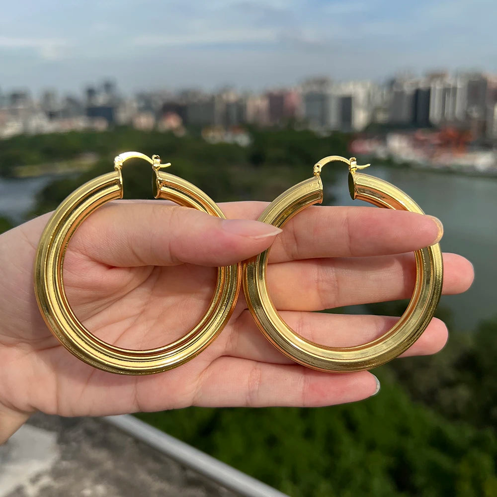 Big Hoop Earrings for Women Thick Metal Gold Color Twisted New Design Loop Earrings 2025 Stud Trend Charm Large Earring