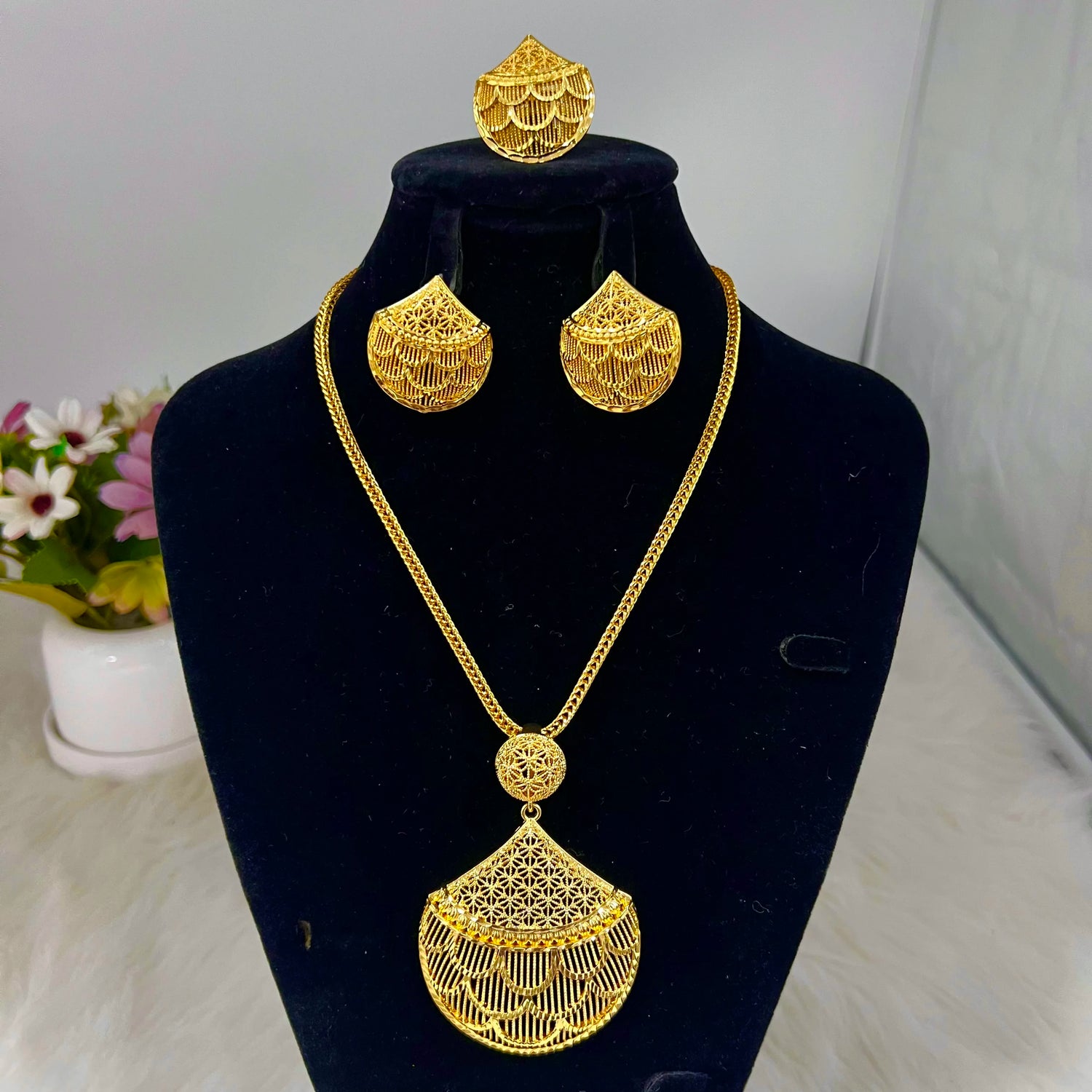 Stainless Steel Women's Necklace Earrings Ring 3PCS Set Vintage Design Jewelry Party Wedding Gifts for Nigeria Girl Bride