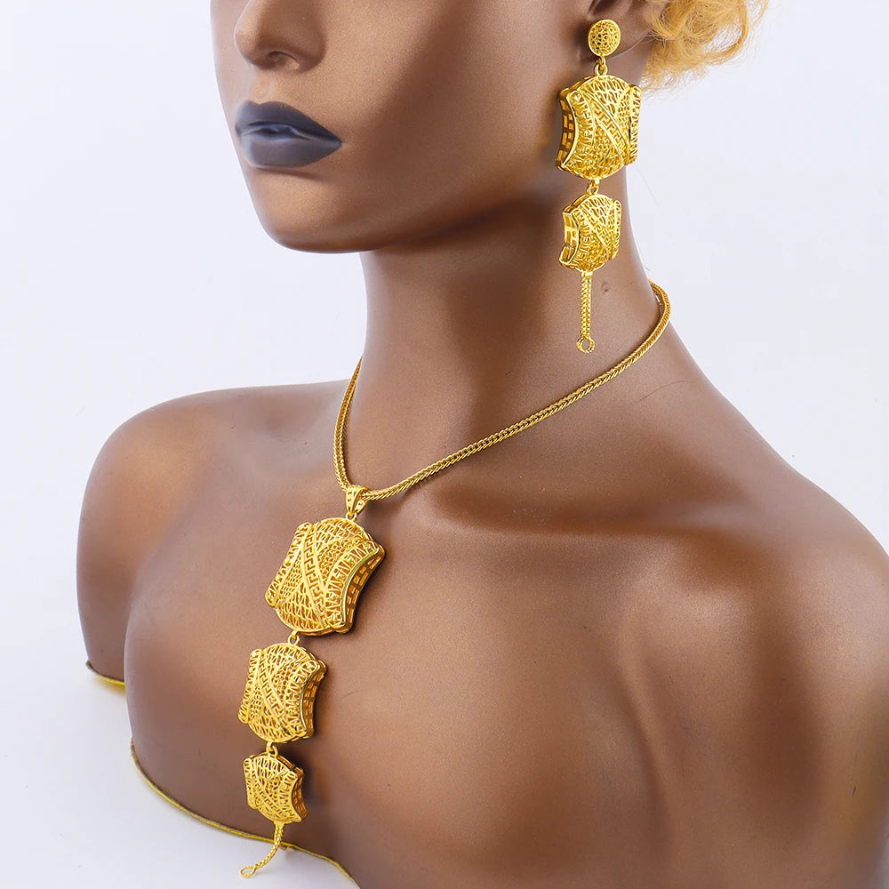 French Italy Luxury Gold Plated Carving Design Necklace Earrings Set for Women Gold Color Charms Jewelry Gift for Party Wedding