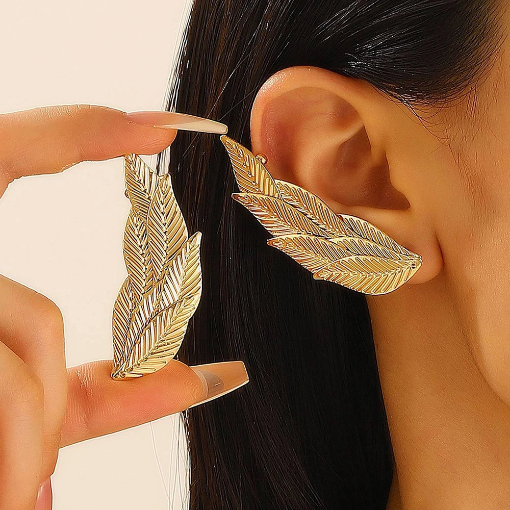 Simple Leaf Flowers Clip Earrings for Women Fashion Gold Color Planting Design Ear Daily Elegant Vintage Jewelry Birthday Gifts