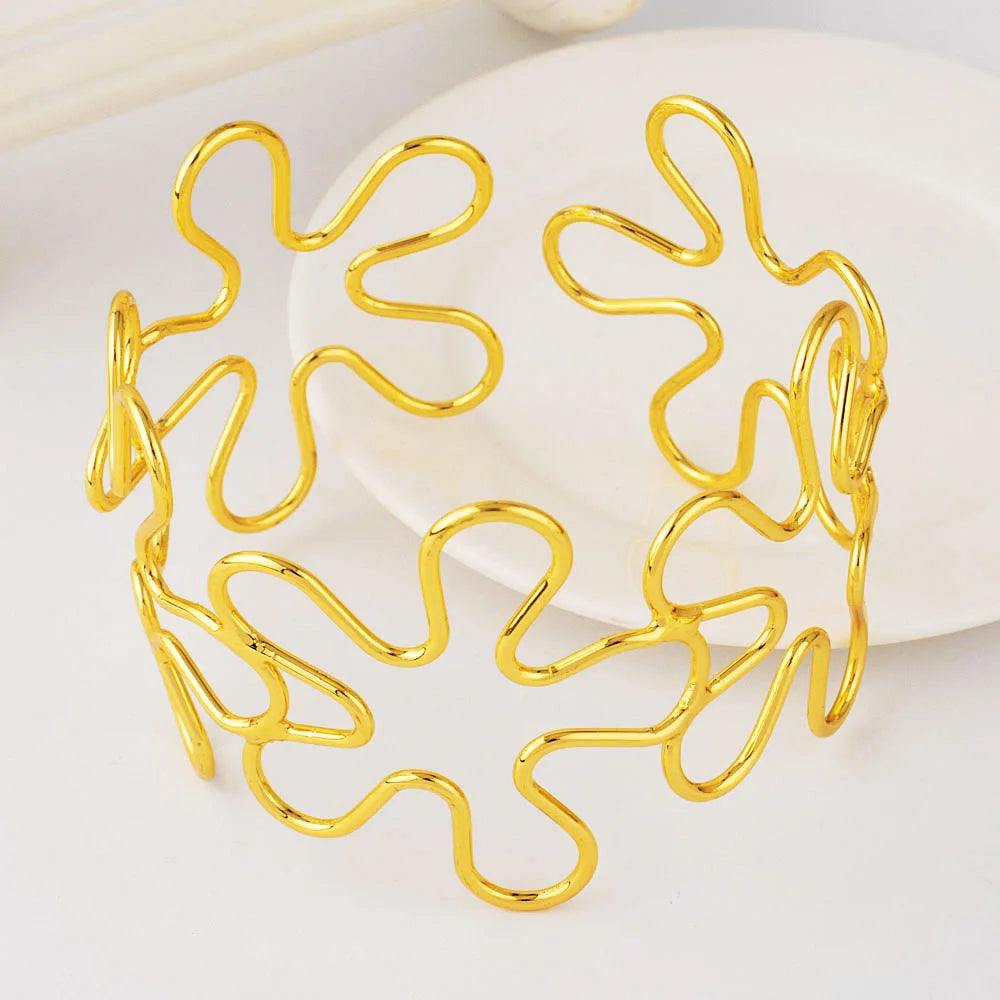Boho Vintage Gold Color Flower Arm Bangle Dubai Open Armband Cuff Bangle India Women Jewelry Gift For Party Easter Wedding