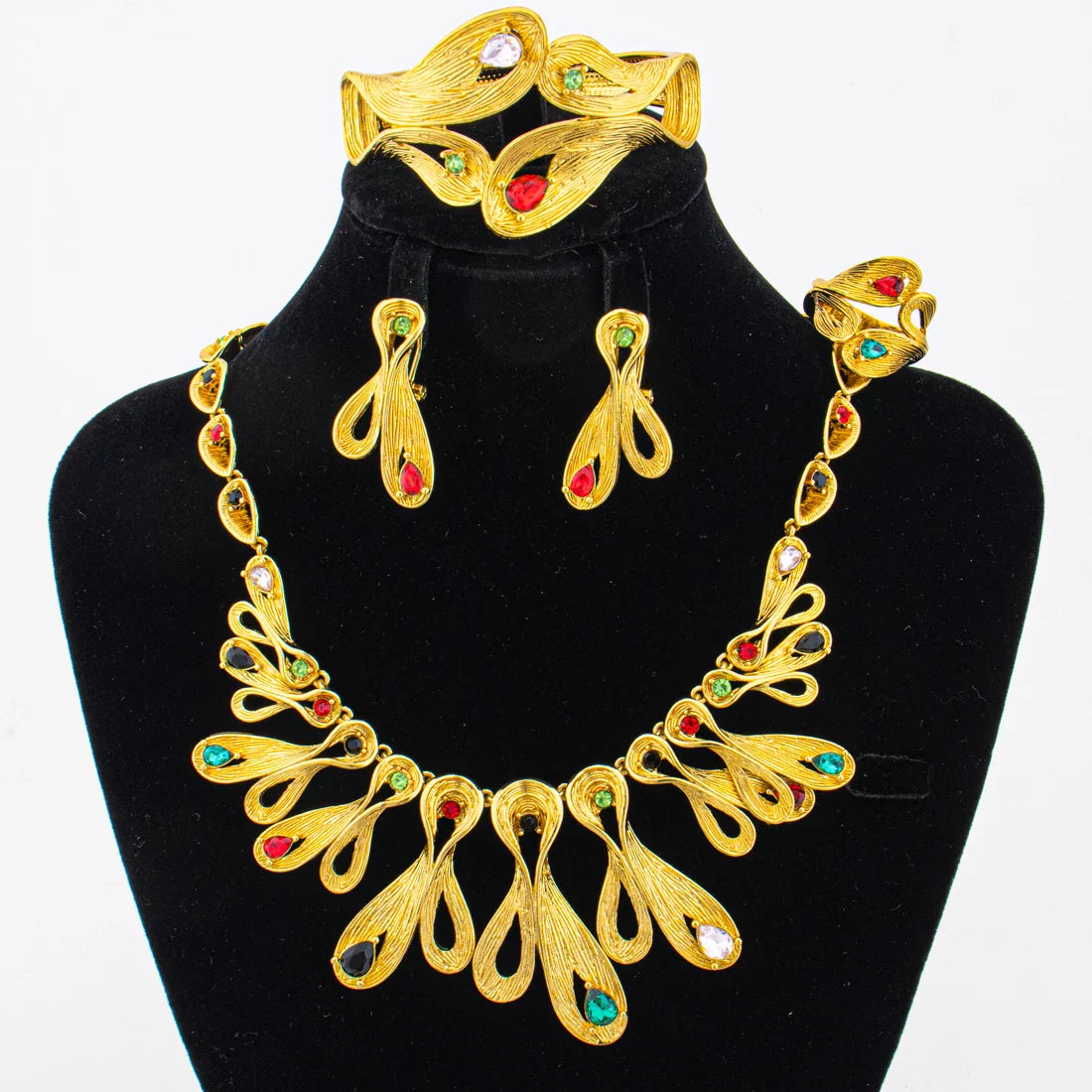 Dubai Luxury Gold Colour 4Pcs Jewelry Set Colored Gemstones Necklace Earrings Bracelet Ring Gift for Women's Day Party Wedding