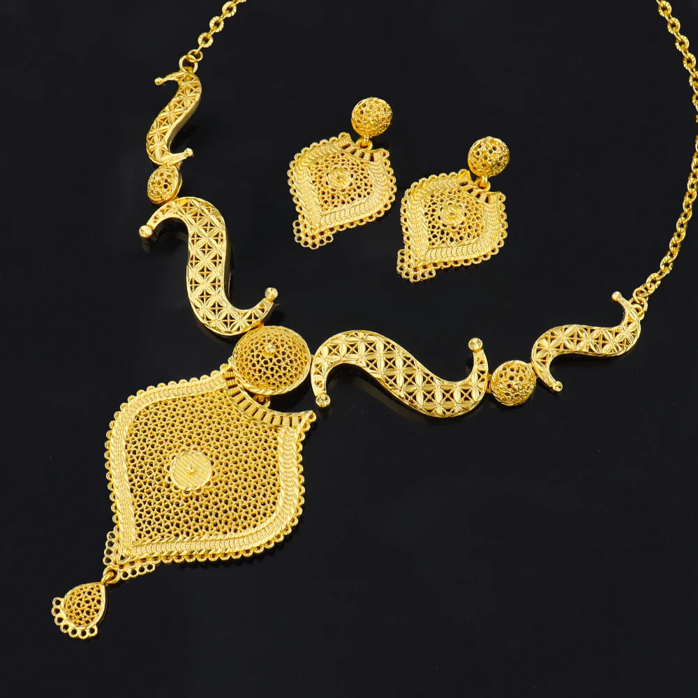 Dubai 18K Gold Plated Elegant Necklace Earrings Set for Women Girl Shining Charms Gold Color Jewelry Gift for Party Wedding