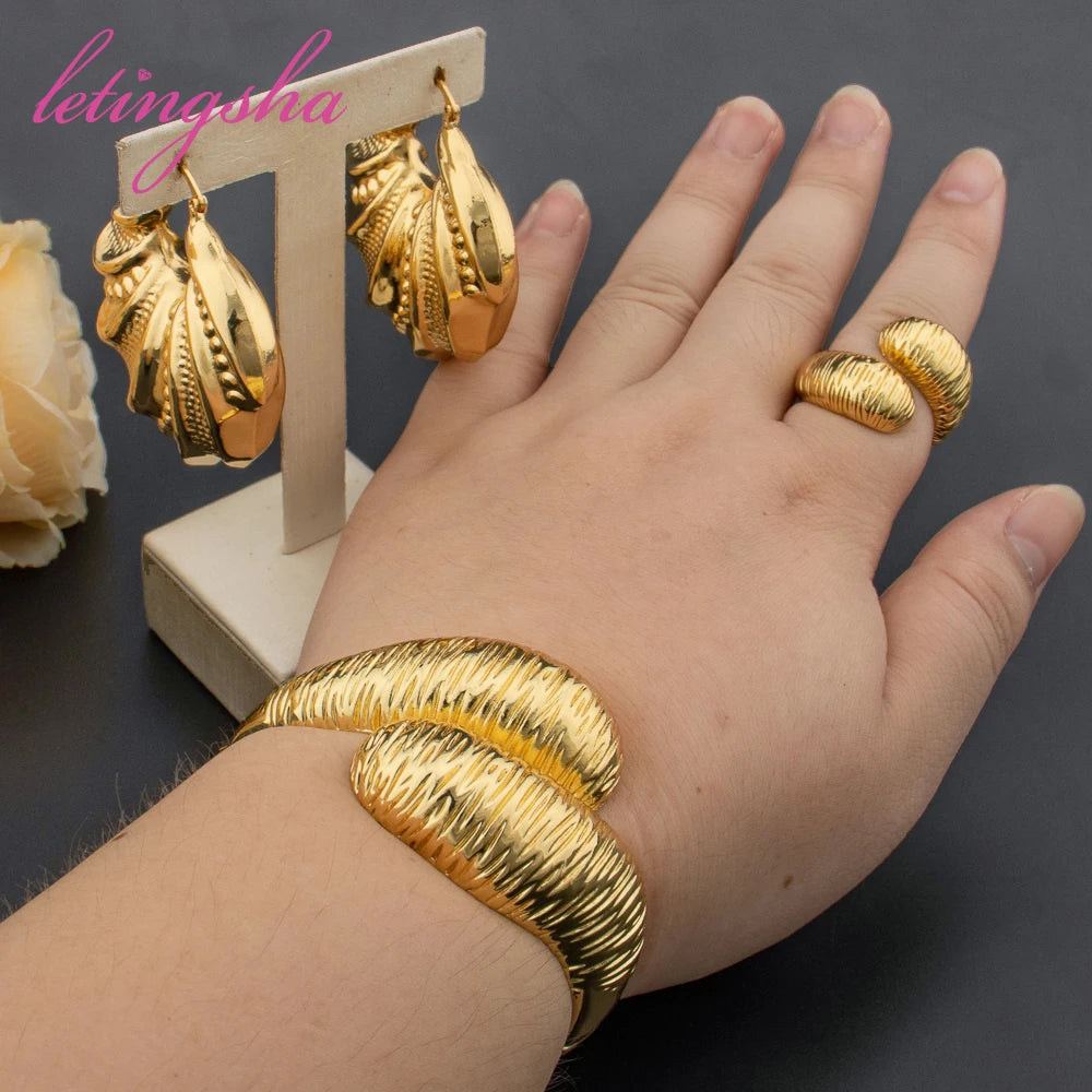 Hoop Earrings Fashion Copper Cuff Bangle with Ring For Women Trendy Hollow Large Style Jewelry For Wedding Daily Wear Party Gift